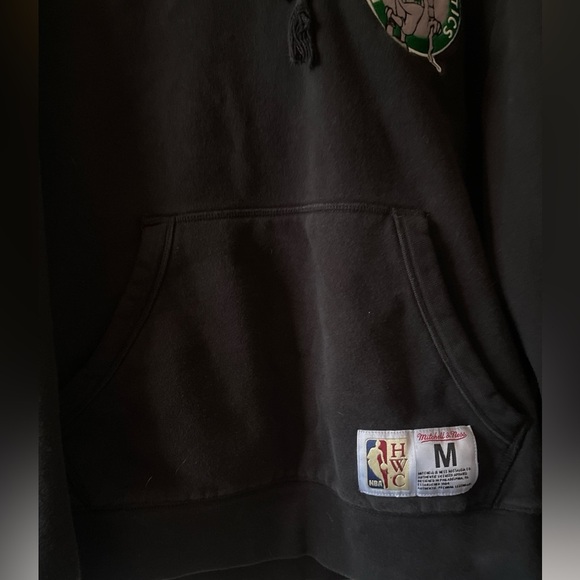 Mitchell & Ness Boston Celtics Champion City Hoodie Sweater Pullover Mens Sz Med - Picture 10 of 11